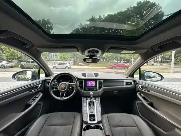 Porsche Macan 2018