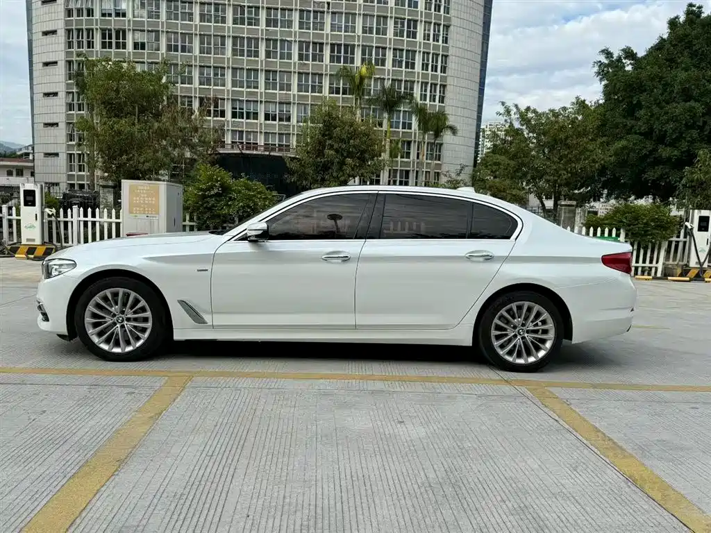 BMW 5 Series 2018