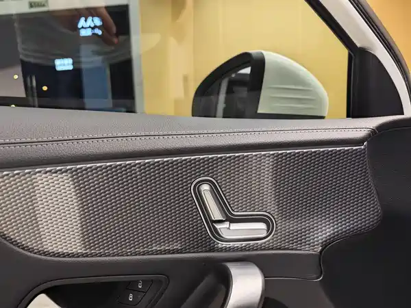 Mercedes-Benz A-Class 2021