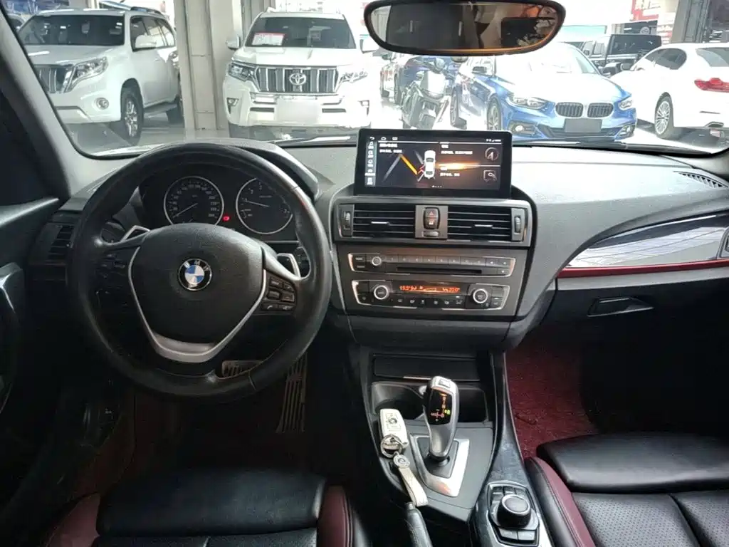 BMW 1 Series 2015 — фото 10