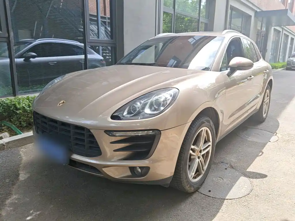 Porsche Macan 2015