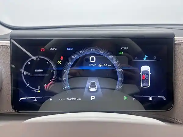 Geely ICON 2022