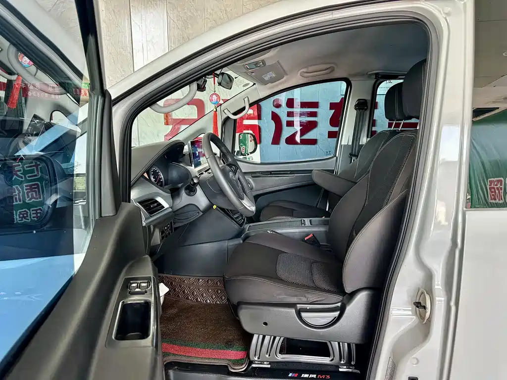 JAC Ruifeng M3 2022 — фото 5