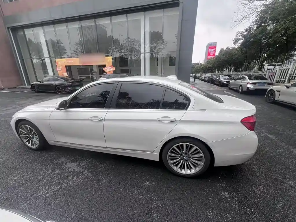 BMW 3 Series 2019
