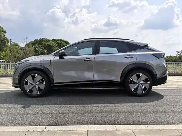 Nissan ARIYA 2022