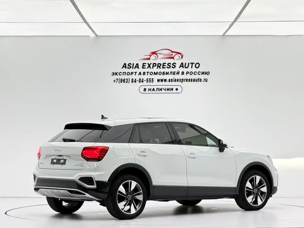 Audi Q2L 2021