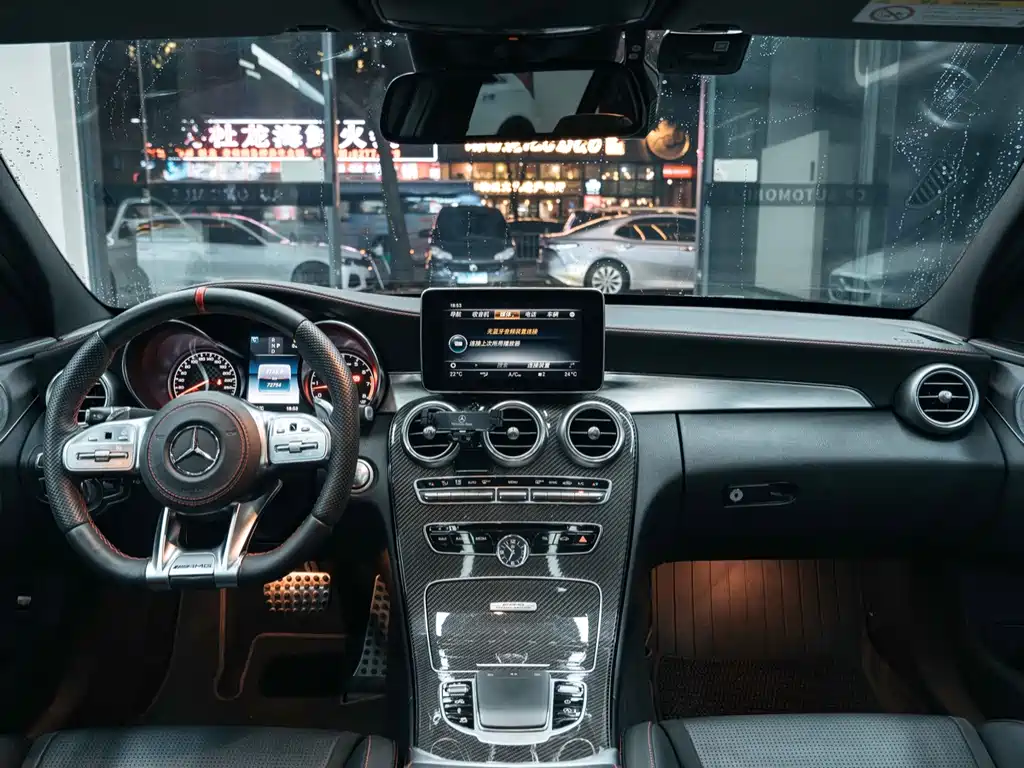 Mercedes-Benz C-Class AMG 2019 — фото 14