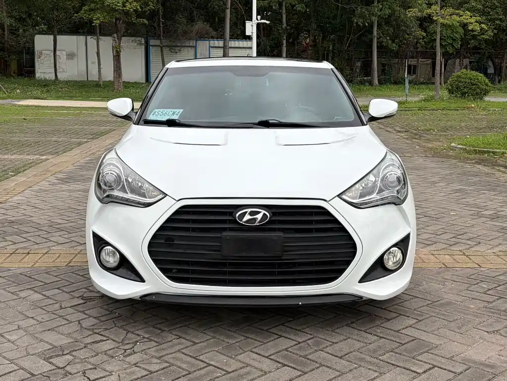 Hyundai Veloster 2012 — фото 2