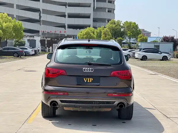 Audi Q7 2014