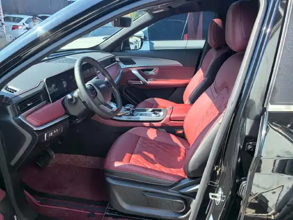 Jetour X70 PLUS 2025