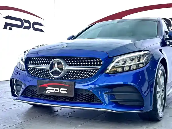 Mercedes-Benz C-Class 2019