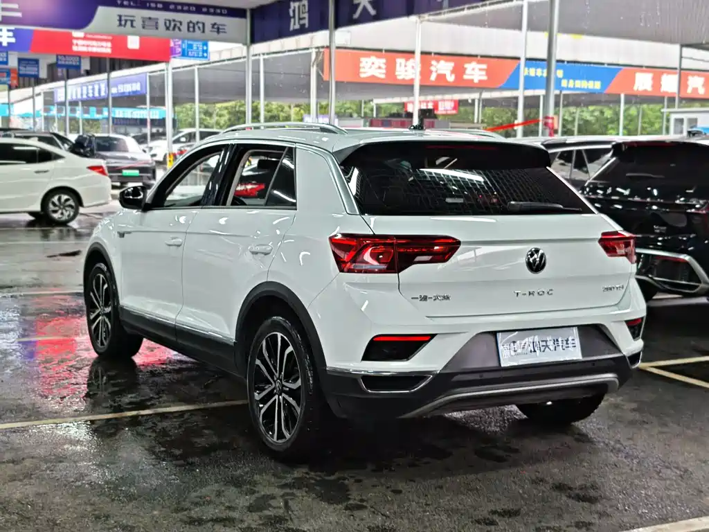 Volkswagen T-Roc 2022 — фото 18