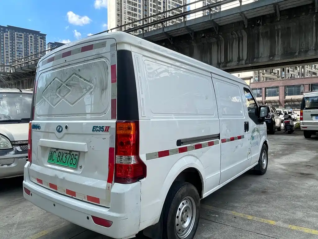 Ruichi EC35 2019