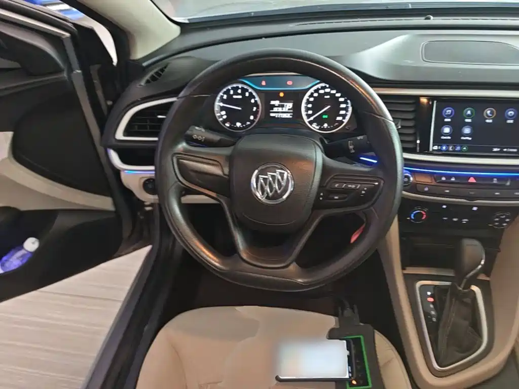 Buick Excelle 2018 — фото 11