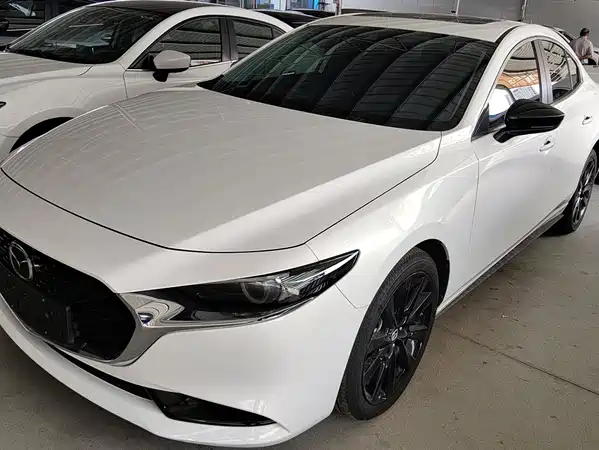 Mazda 3 Axela 2025
