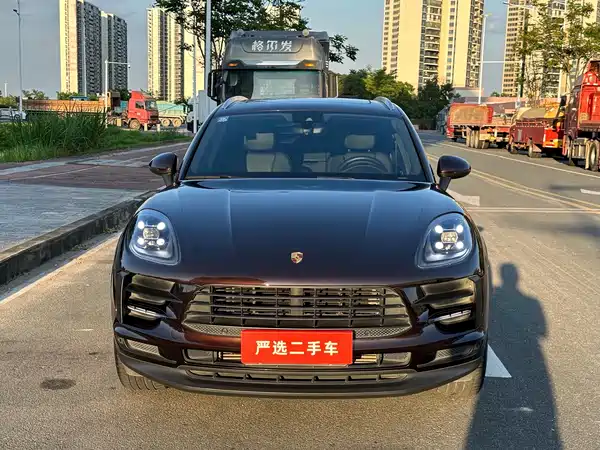 Porsche Macan 2020