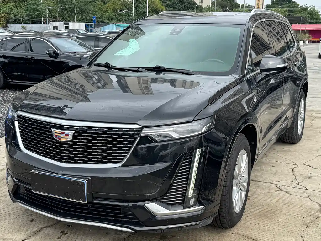 Cadillac XT6 2020 — фото 1