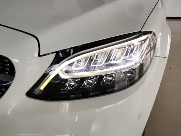 Mercedes-Benz C-Class 2019