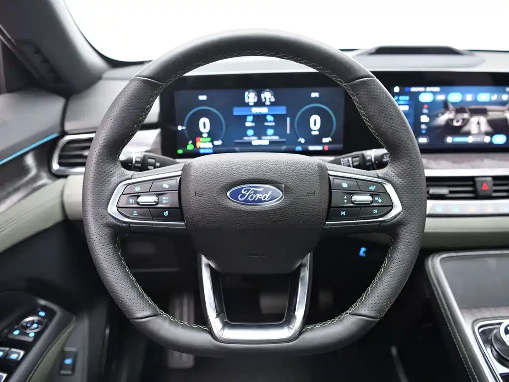 Ford Lingyu New Energy 2025 — фото 13