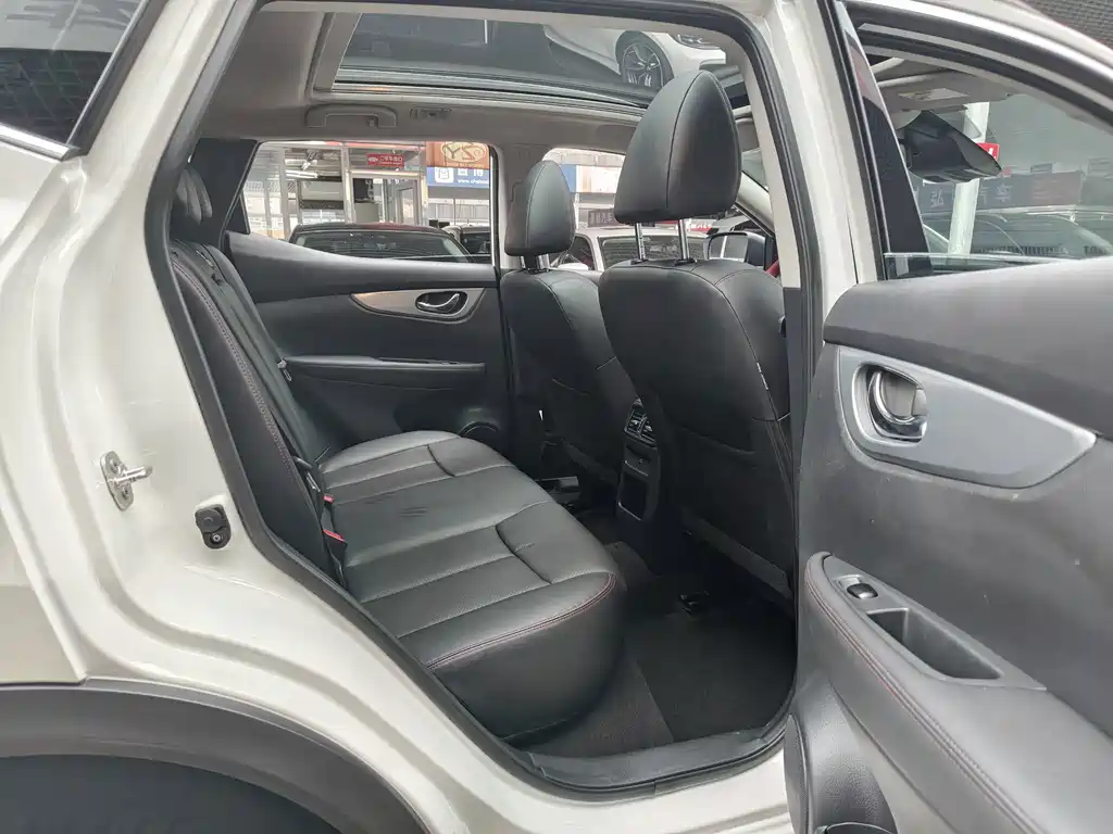 Nissan Qashqai 2023 — фото 17