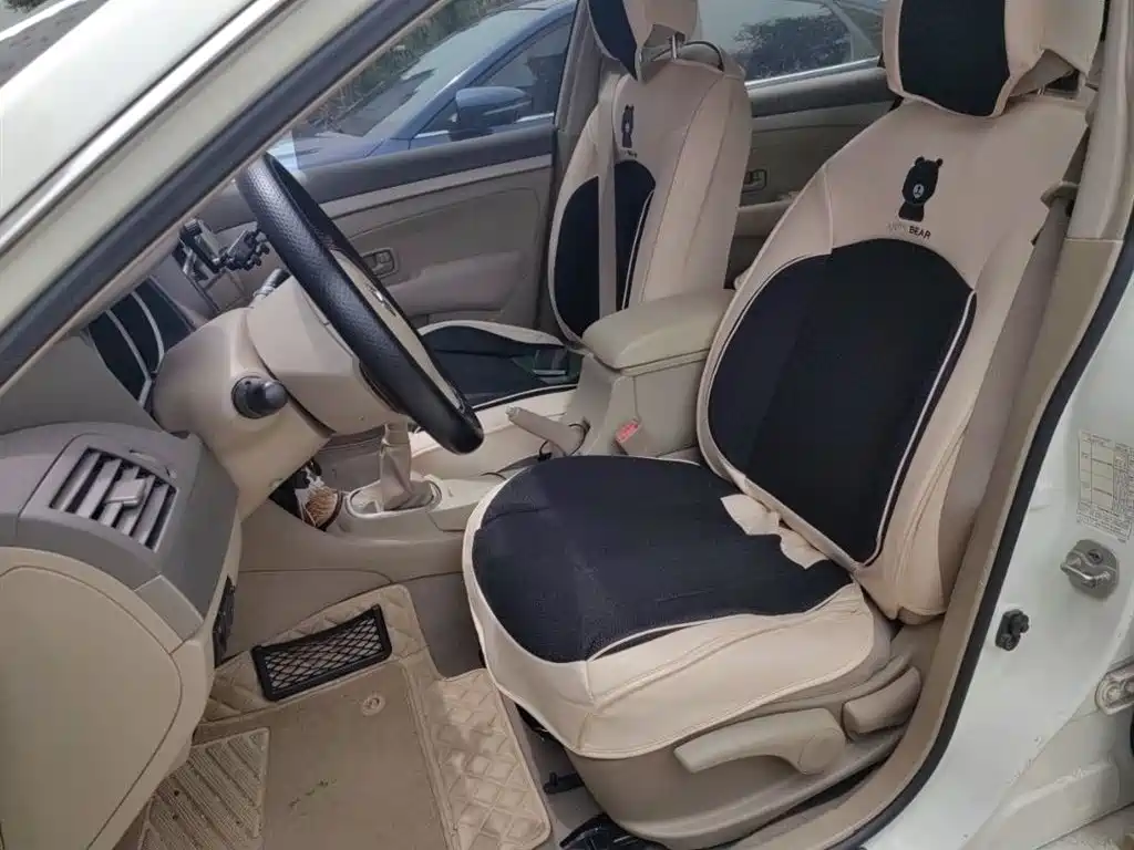 Nissan Sylphy 2016 — фото 15