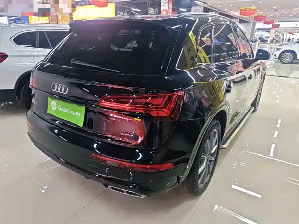 Audi Q5L 2023