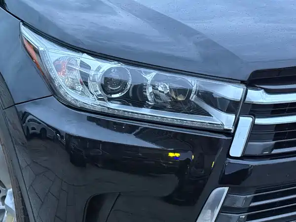 Toyota Highlander 2018