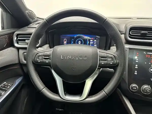 Lynk & Co 03 2019