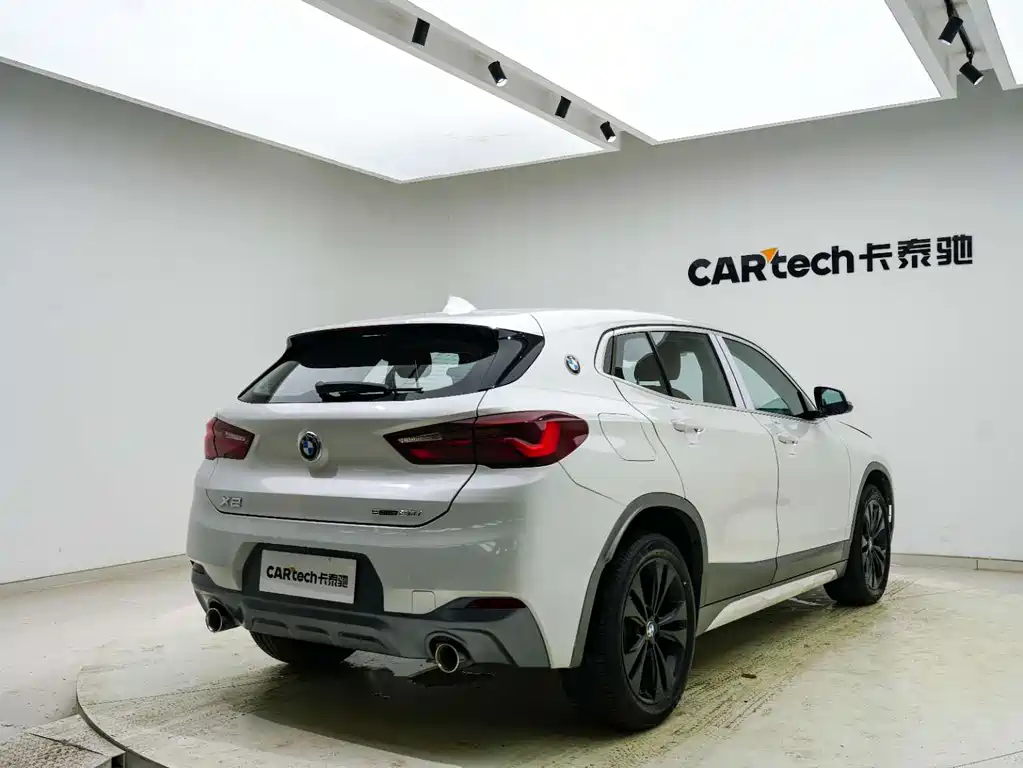 BMW X2 2021 — фото 26
