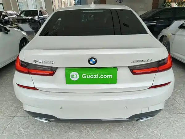 BMW 3 Series 2022