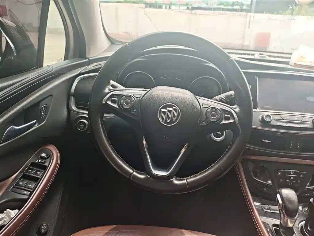 Buick Envision Plus 2019 — фото 3