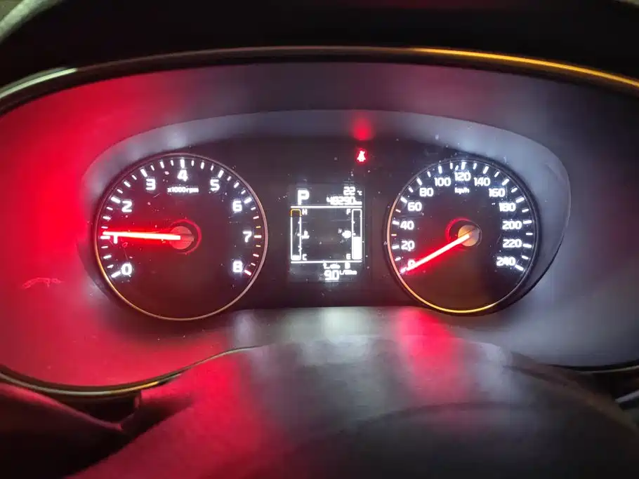 Kia KX3 2015 — фото 14