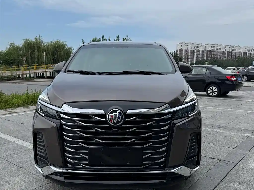 Buick GL8 2023