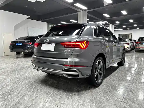 Audi Q3 2022