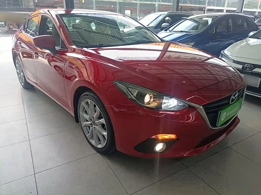 Mazda 3 Angkesela 2014