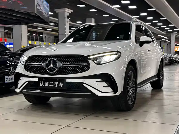 Mercedes-Benz GLC 2023