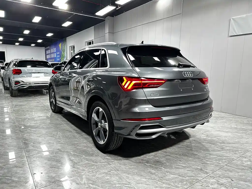 Audi Q3 2022