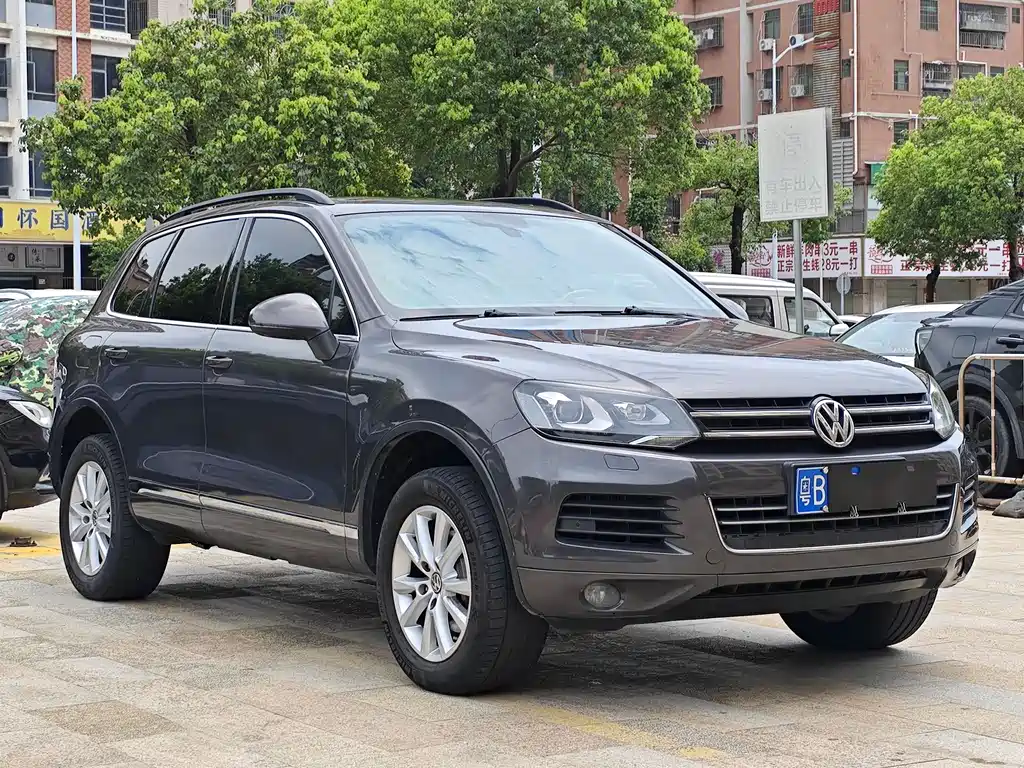 Volkswagen Touareg 2012