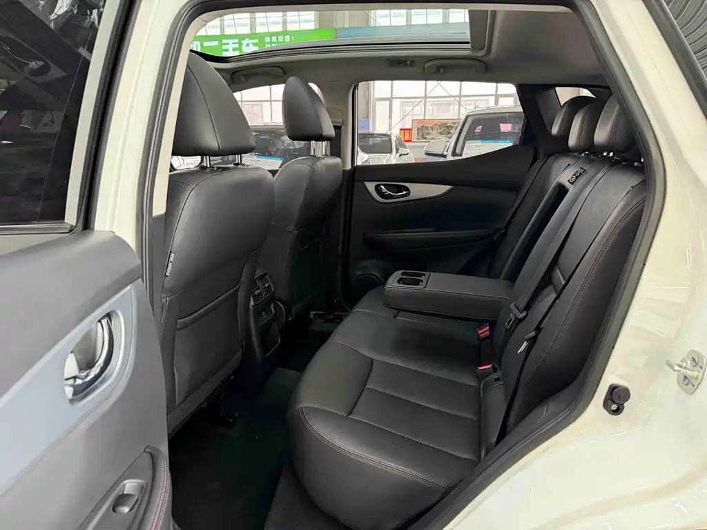 Nissan Qashqai 2023 — фото 15