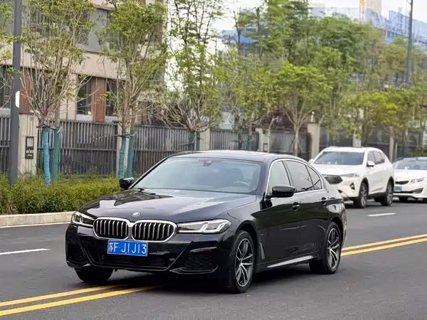 BMW 5 Series 2022