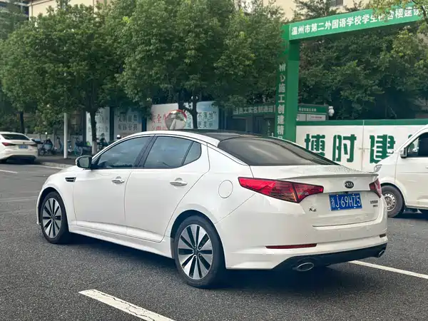 Kia K5 2012