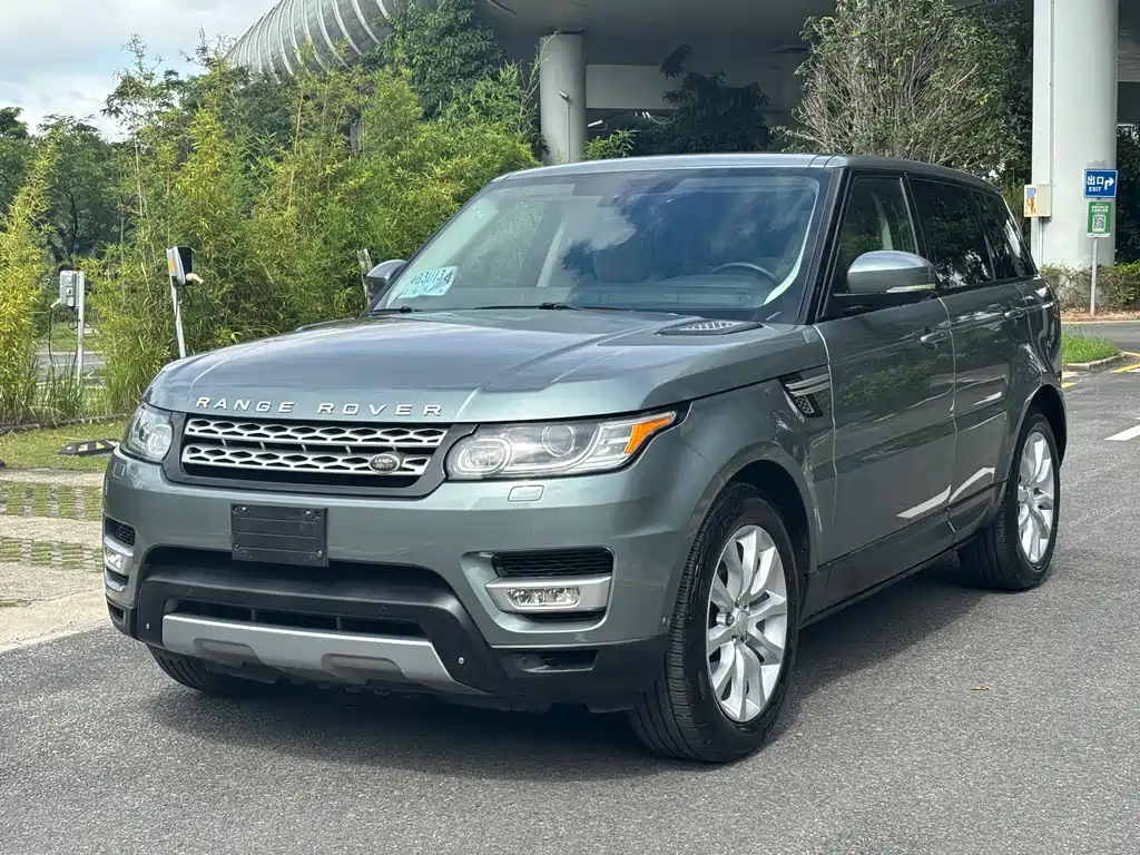 Land Rover Range Rover Sport 2015 — фото 1