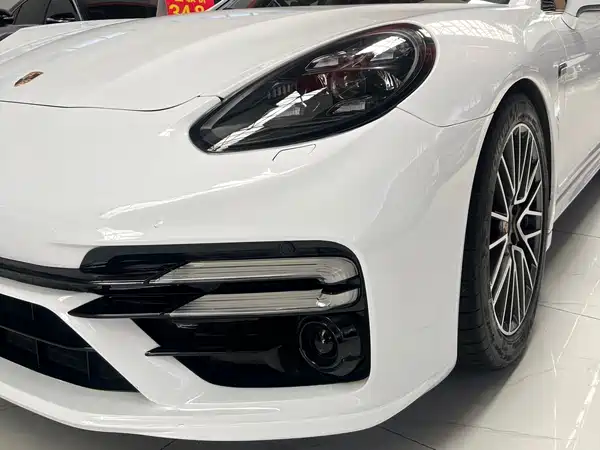 Porsche Panamera 2016