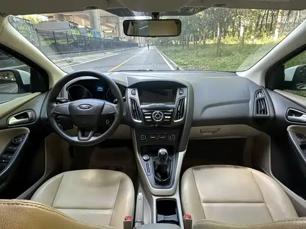 Ford Focus 2016