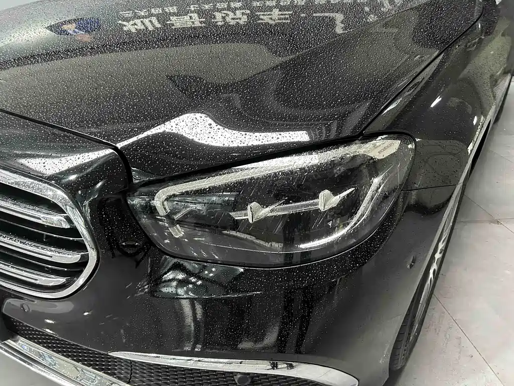 Mercedes-Benz E-Class 2022