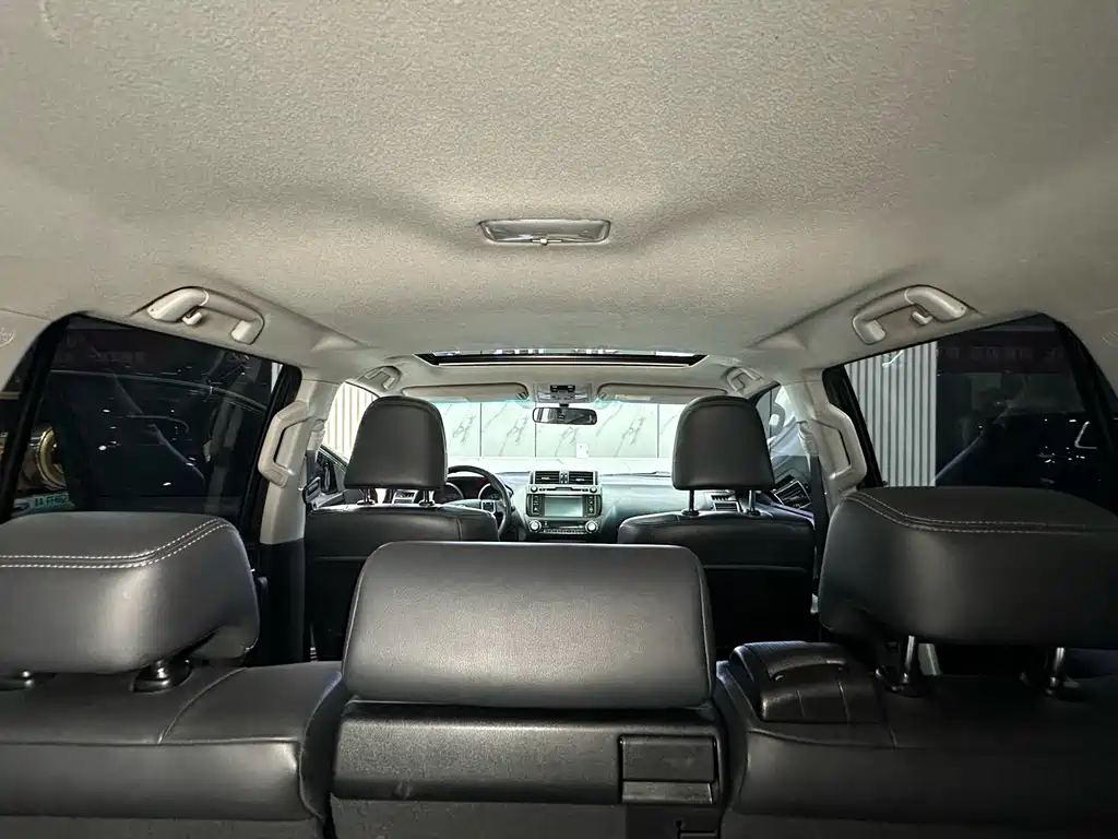 Toyota Prado 2017 — фото 17