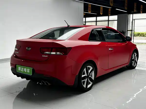 Kia Speedy 2012