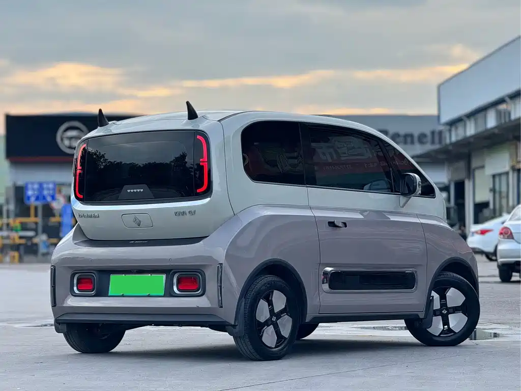 Baojun Kiwi EV 2022 — фото 6