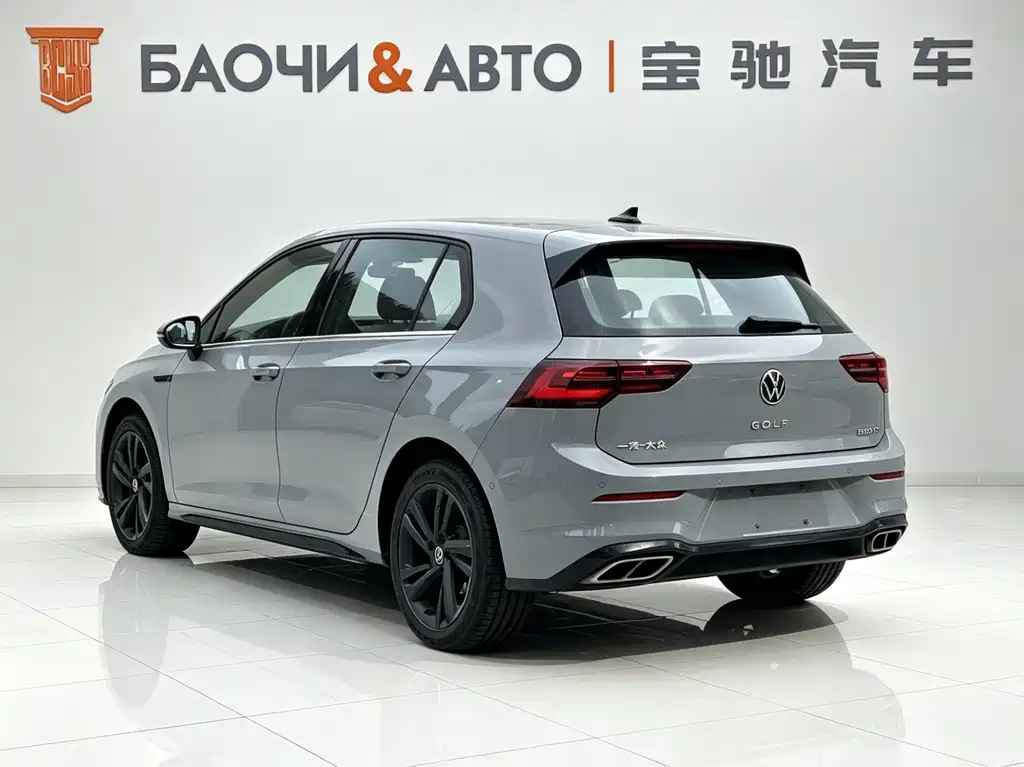Volkswagen Golf 2023
