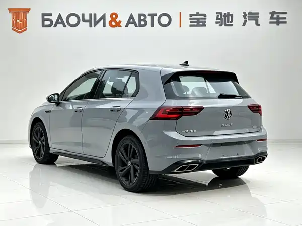 Volkswagen Golf 2023